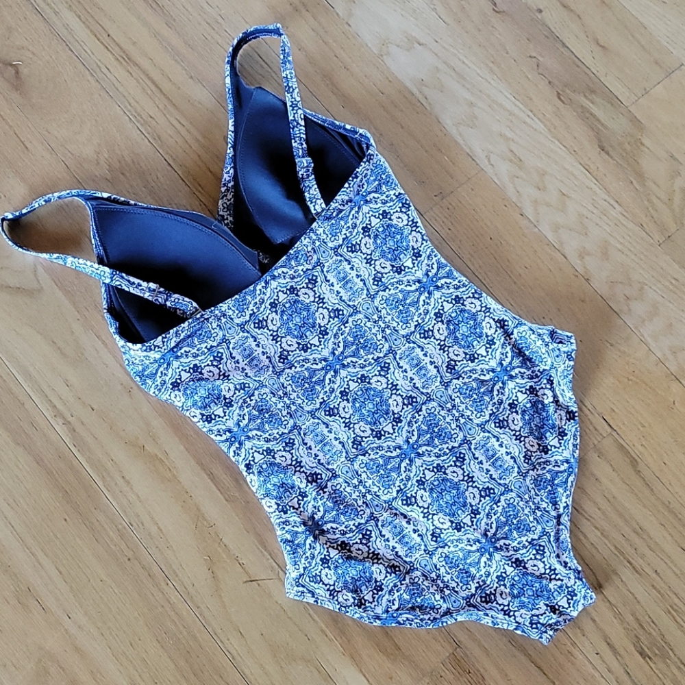 Niptuck Tummy Slimming Swimsuit - Picture 2 of 4